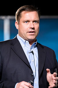 基調講演を行うMySQL社CEOMarten Mickos氏