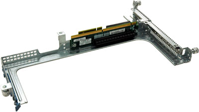 PCIカード接続用のフレーム。フレームの両側にコネクタ部の基板が取り付けられている