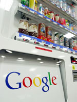 Googleロゴの入った自動販売機