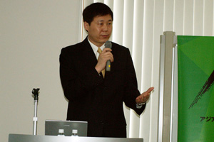 Red Flag社Exective PresidentのChris Zhao氏