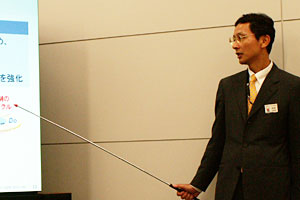 松田芳樹氏