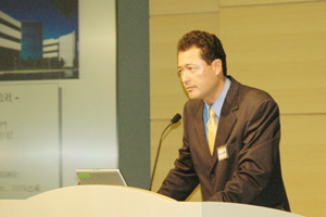 日本BEAシステムズ株式会社 代表取締役 アリイ・ヒロシ氏